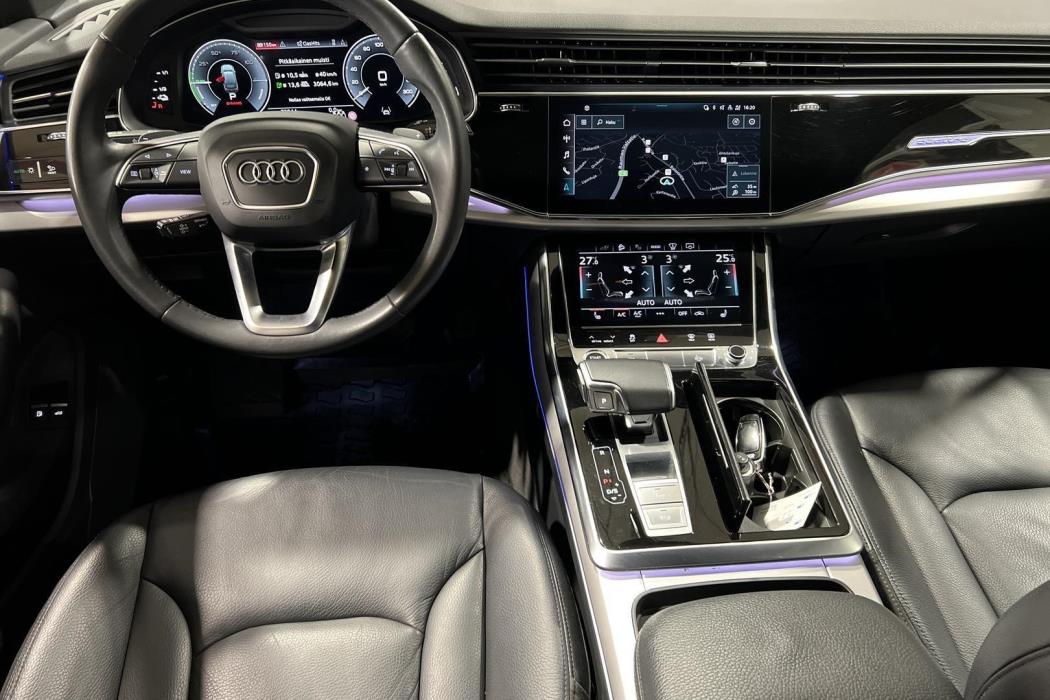 AUDI Q7 2020