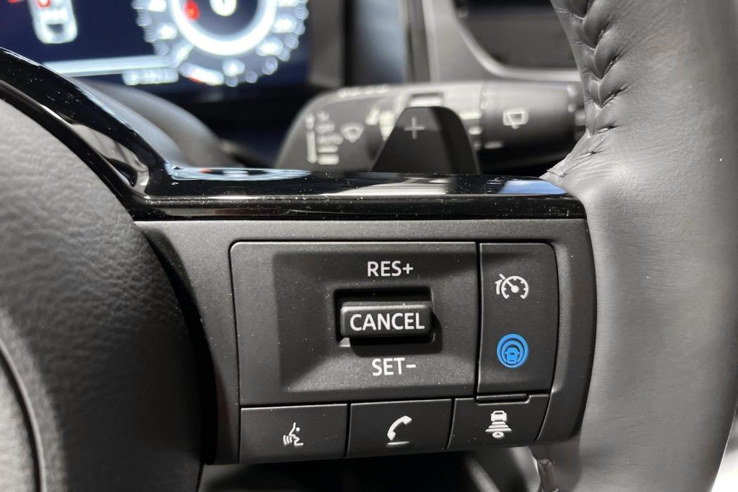 NISSAN Qashqai 2024