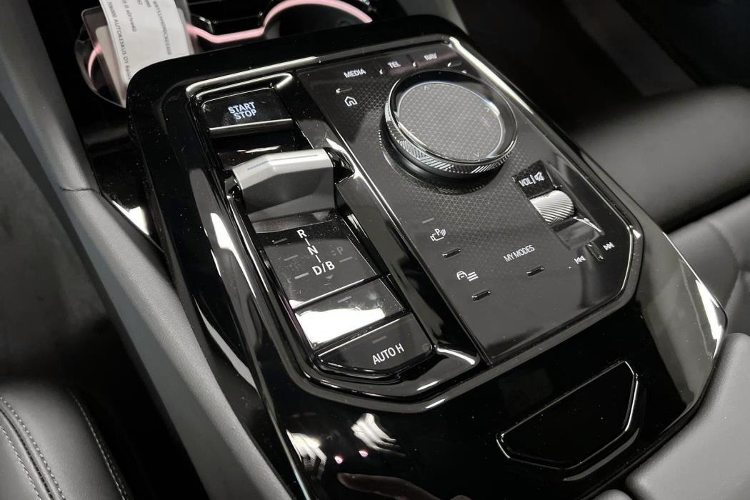 BMW i5 2026