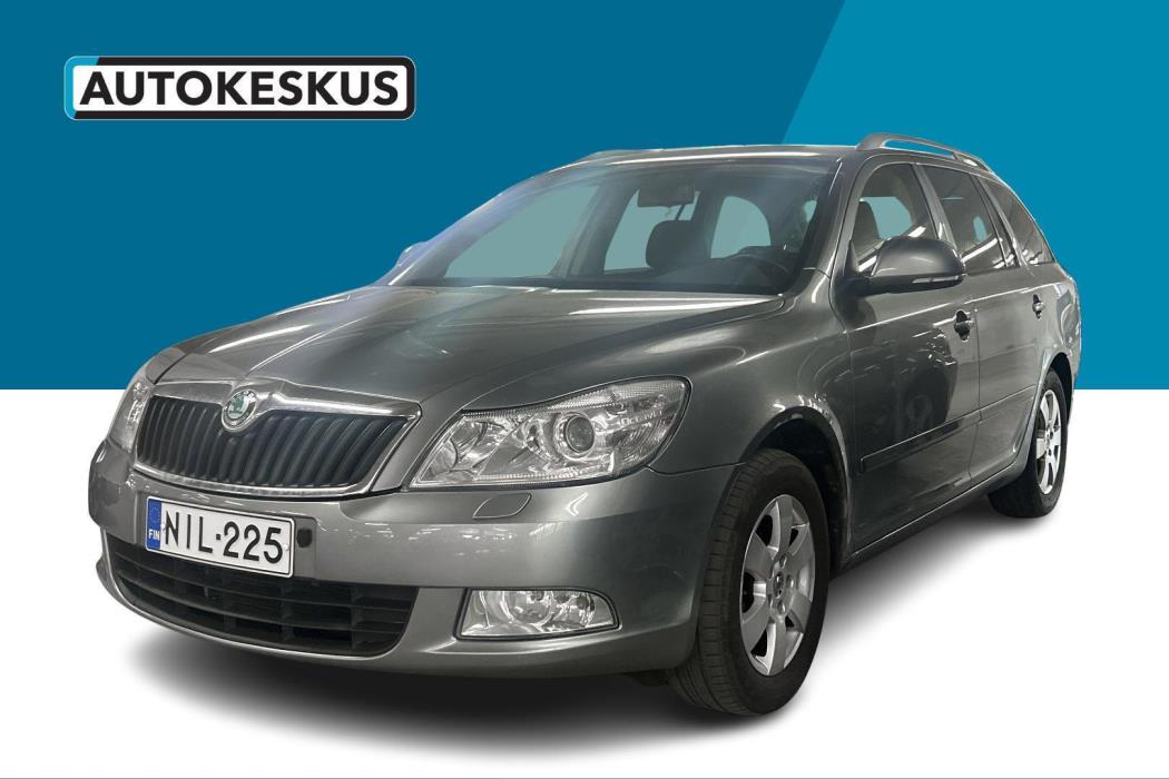 SKODA Octavia 2012