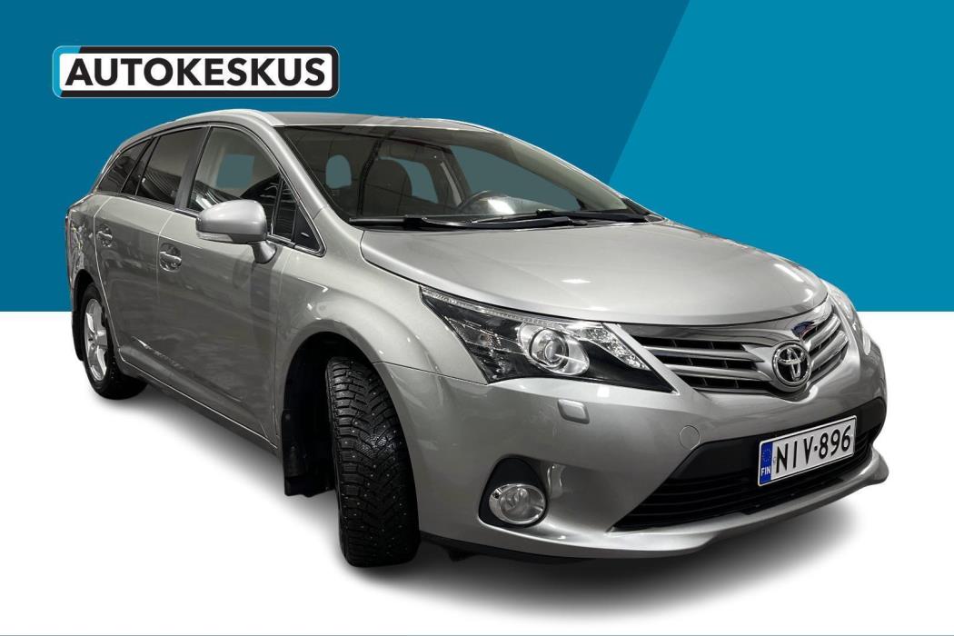 TOYOTA Avensis 2012