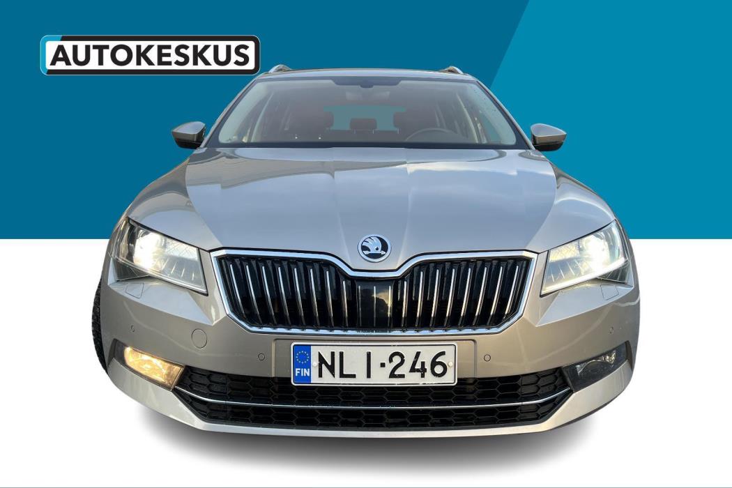 SKODA Superb 2018