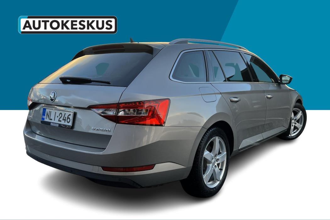SKODA Superb 2018