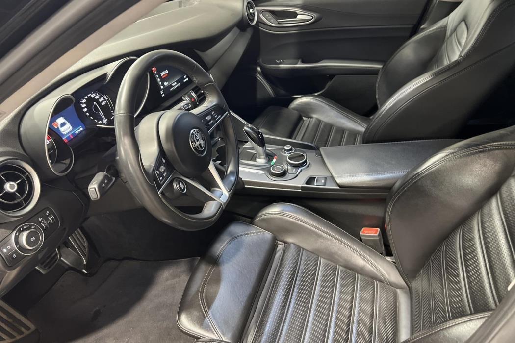 ALFA ROMEO Giulia 2019