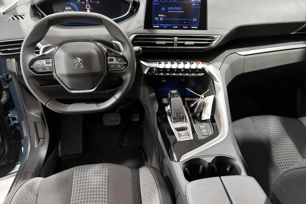 PEUGEOT 3008 2022