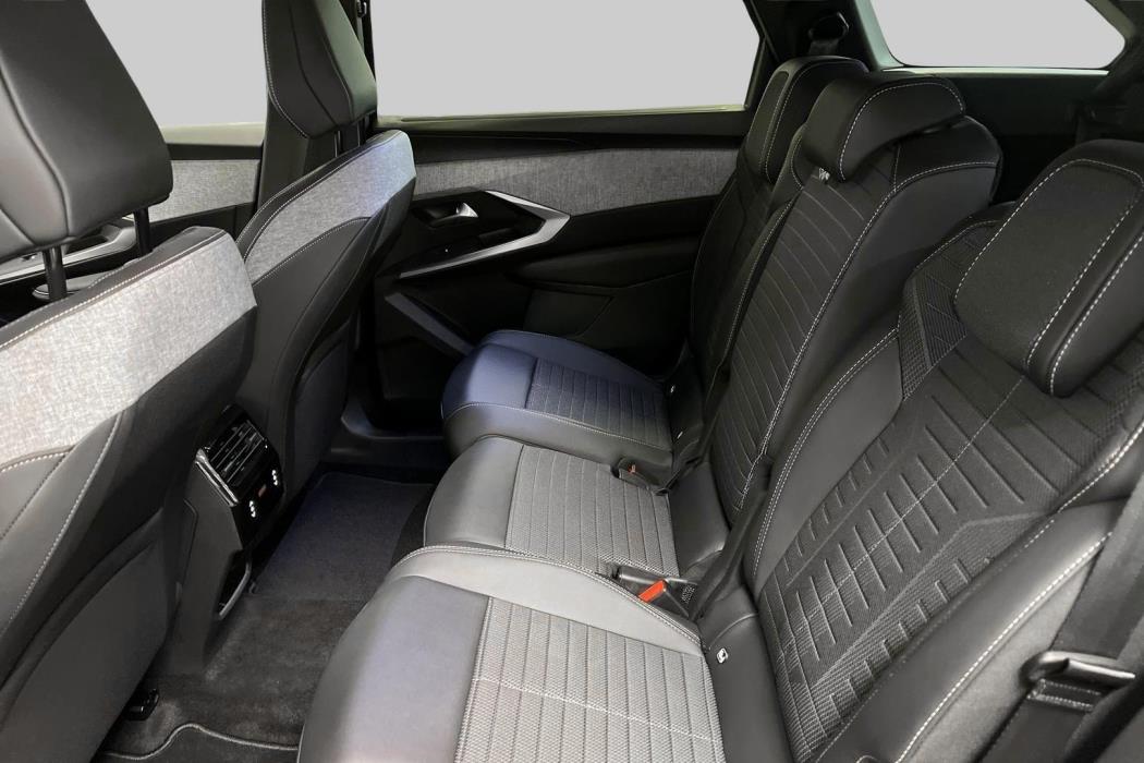 PEUGEOT 5008 2026