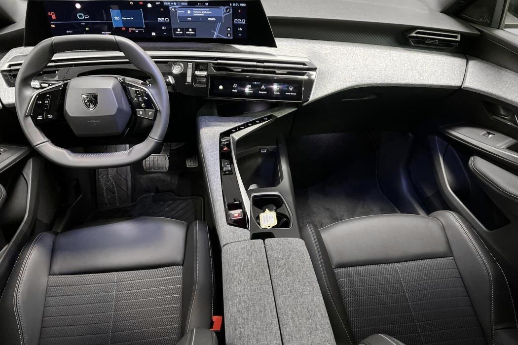 PEUGEOT 5008 2026