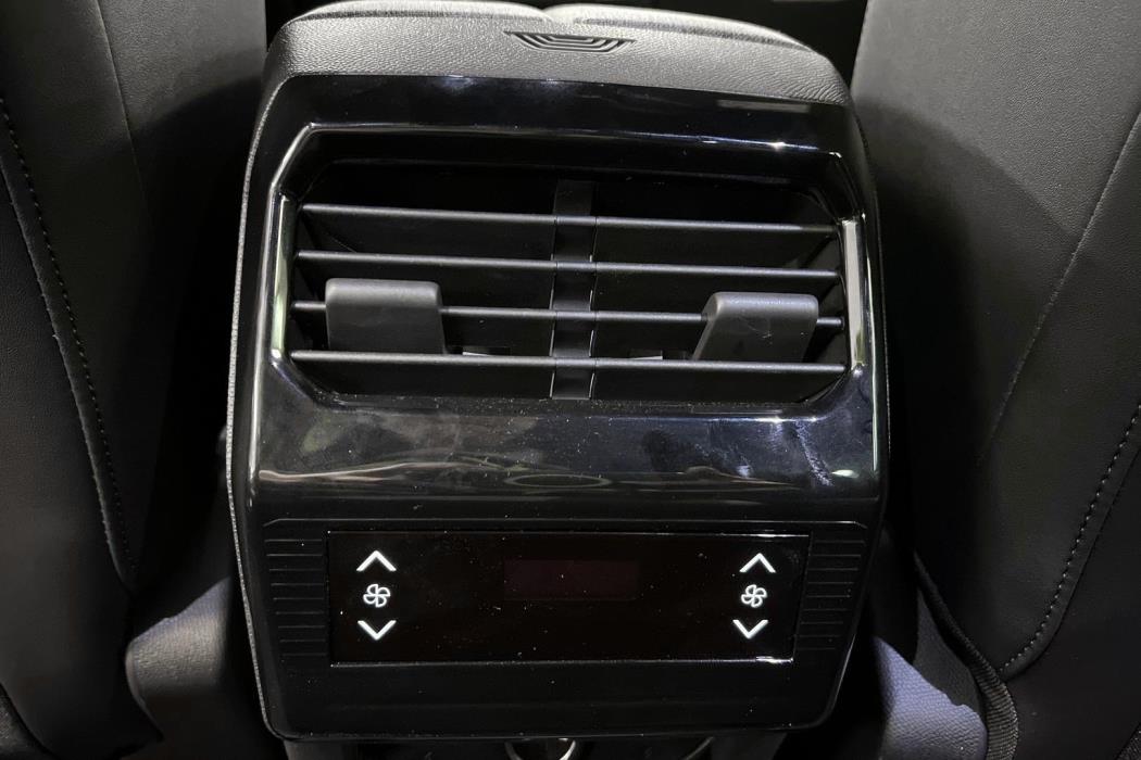 PEUGEOT 5008 2026