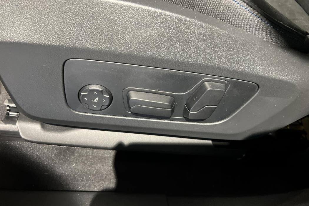 BMW iX1 2026