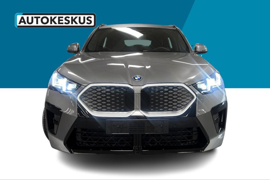 BMW iX2 2026