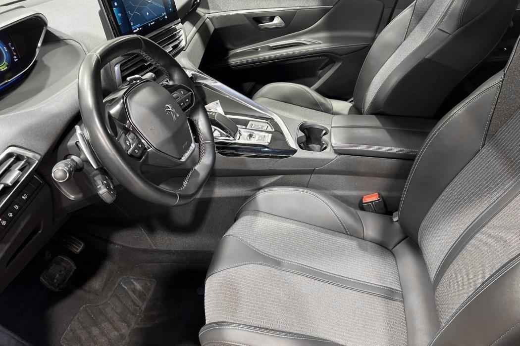 PEUGEOT 3008 2022