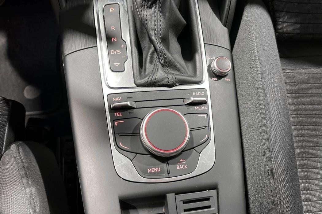 AUDI A3 2015