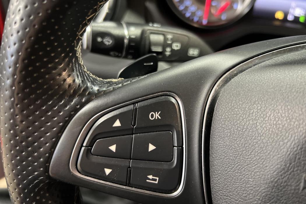 MERCEDES-BENZ CLA 2016