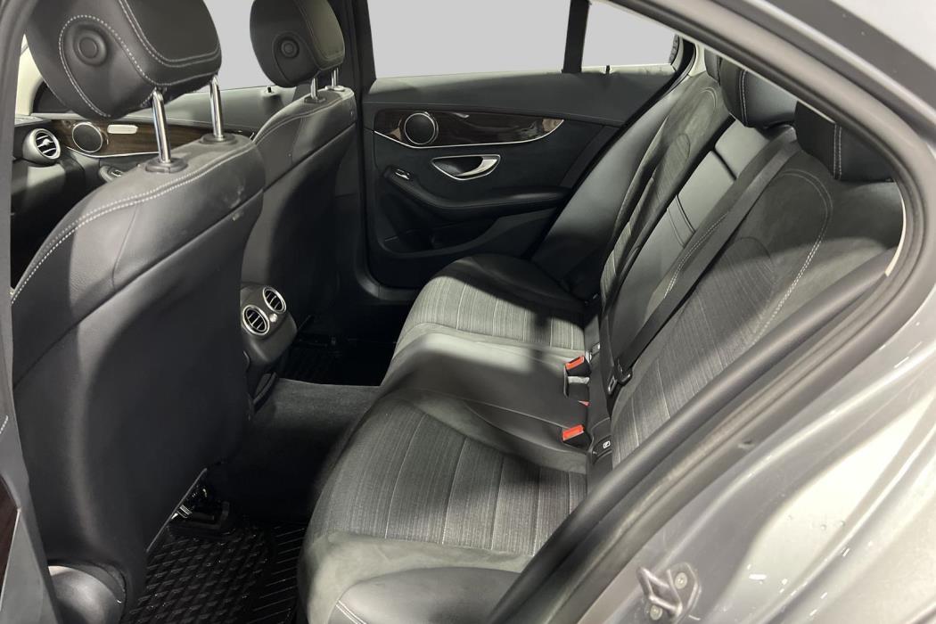 MERCEDES-BENZ C 2016