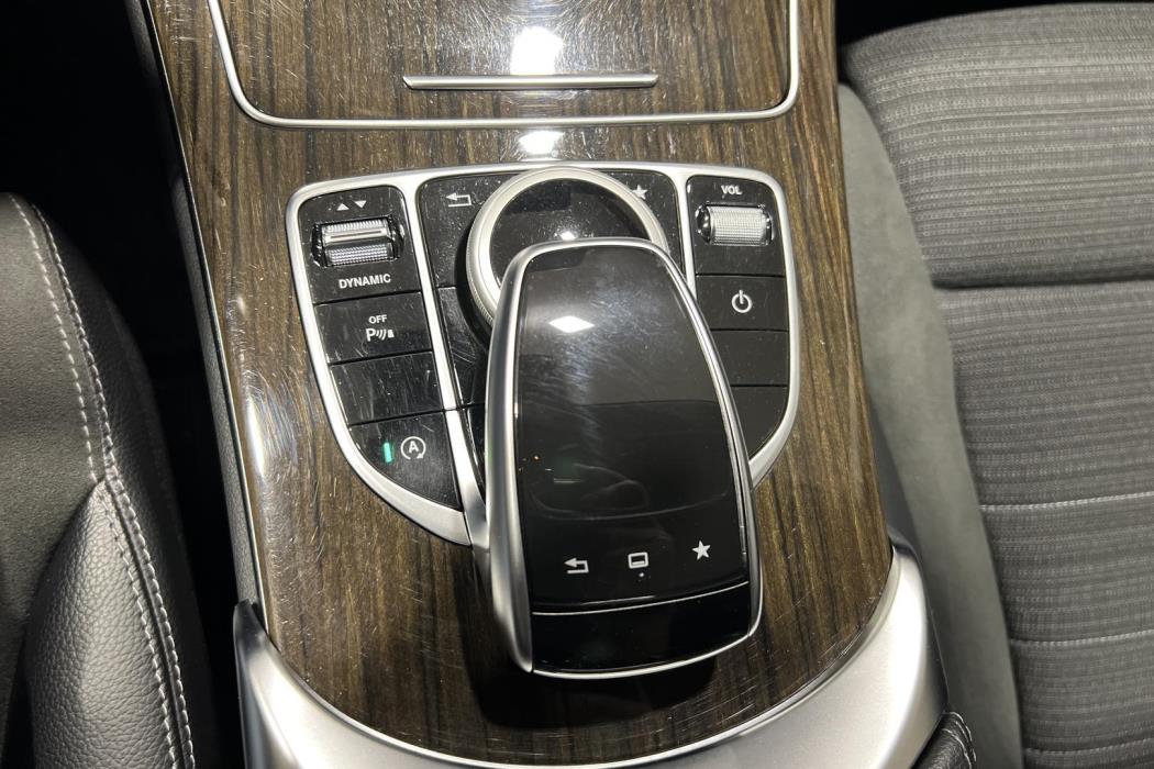 MERCEDES-BENZ C 2016