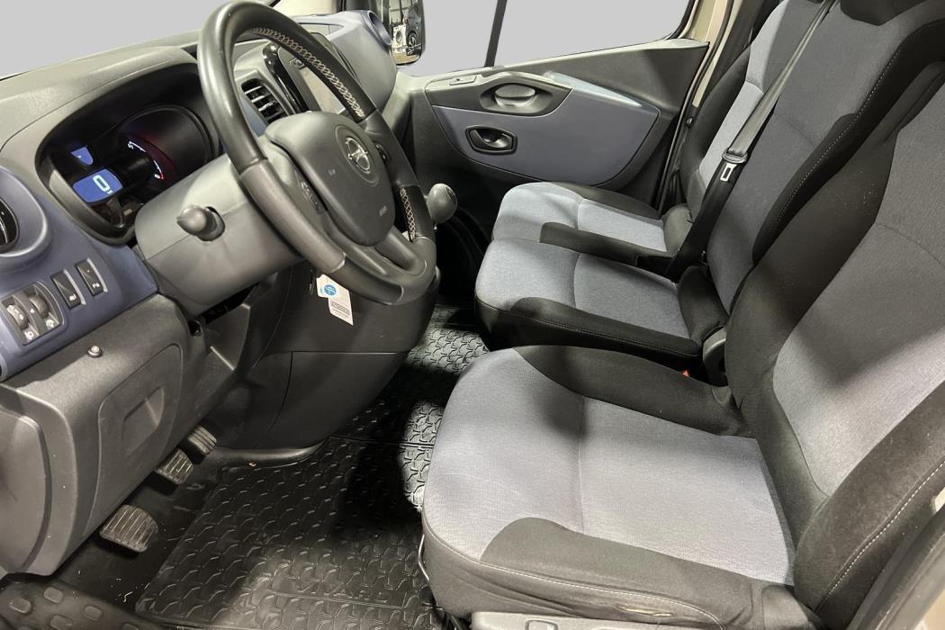 OPEL Vivaro 2018
