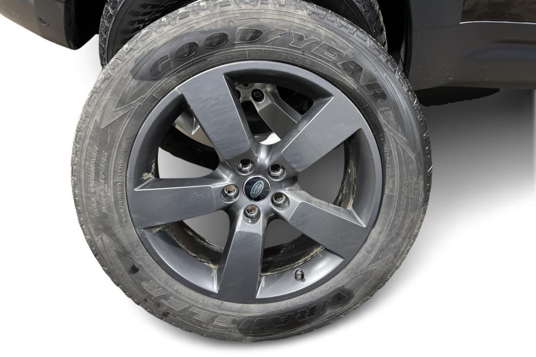 LAND ROVER Defender 2023