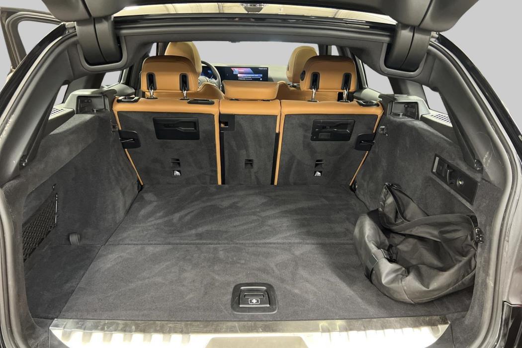 BMW 3-sarja 2023