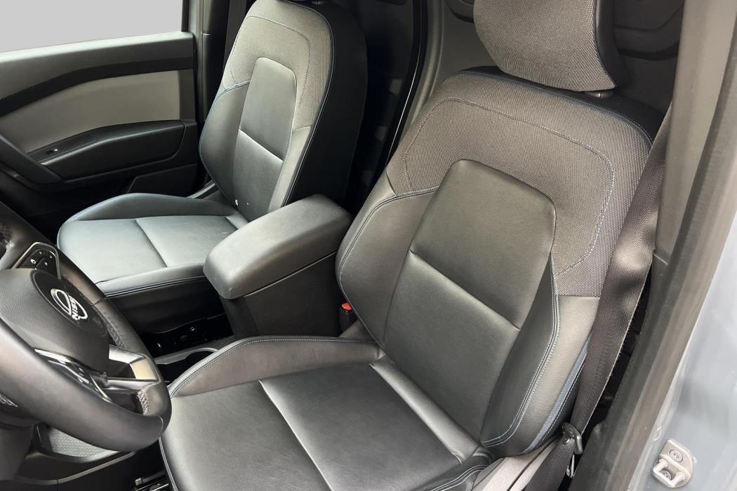 NISSAN Townstar 2023