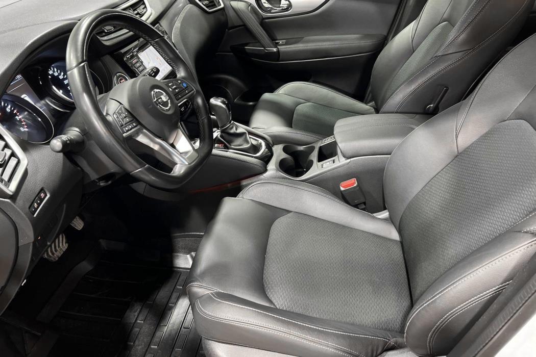 NISSAN Qashqai 2020