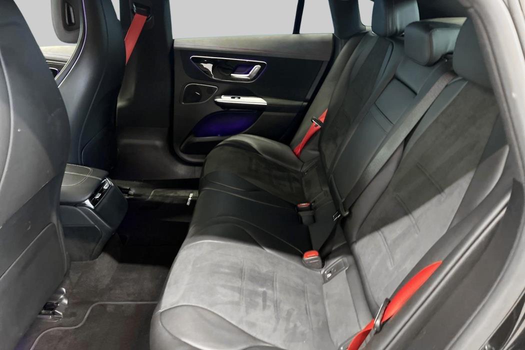 MERCEDES-BENZ EQE 2022