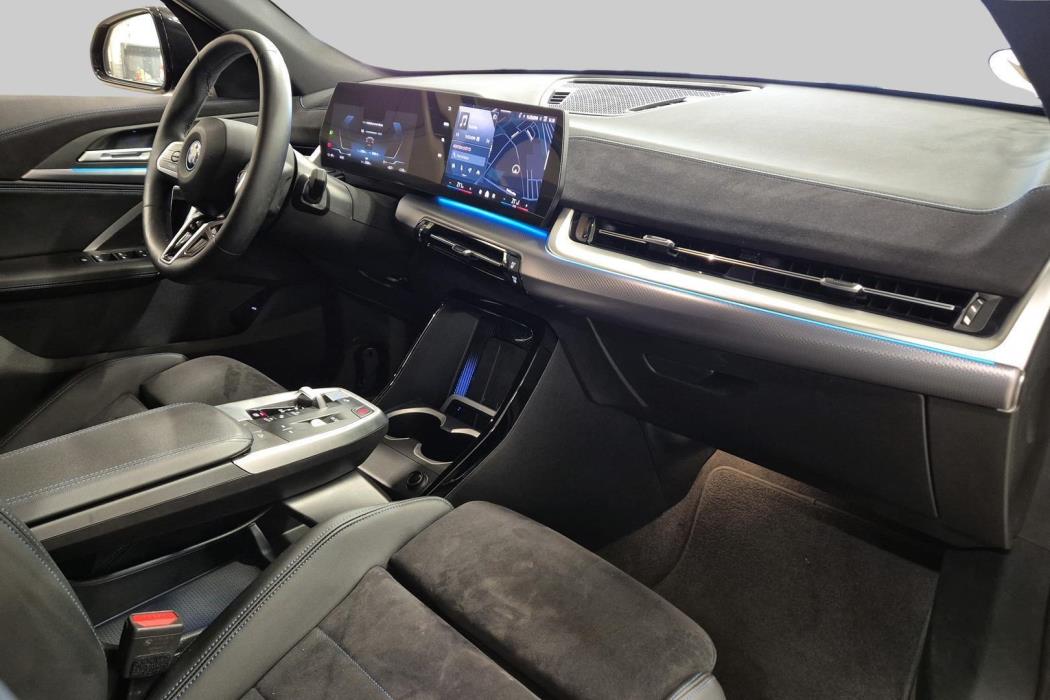 BMW IX2 2024