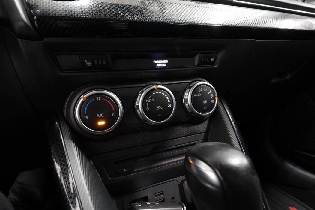 MAZDA 2 2019