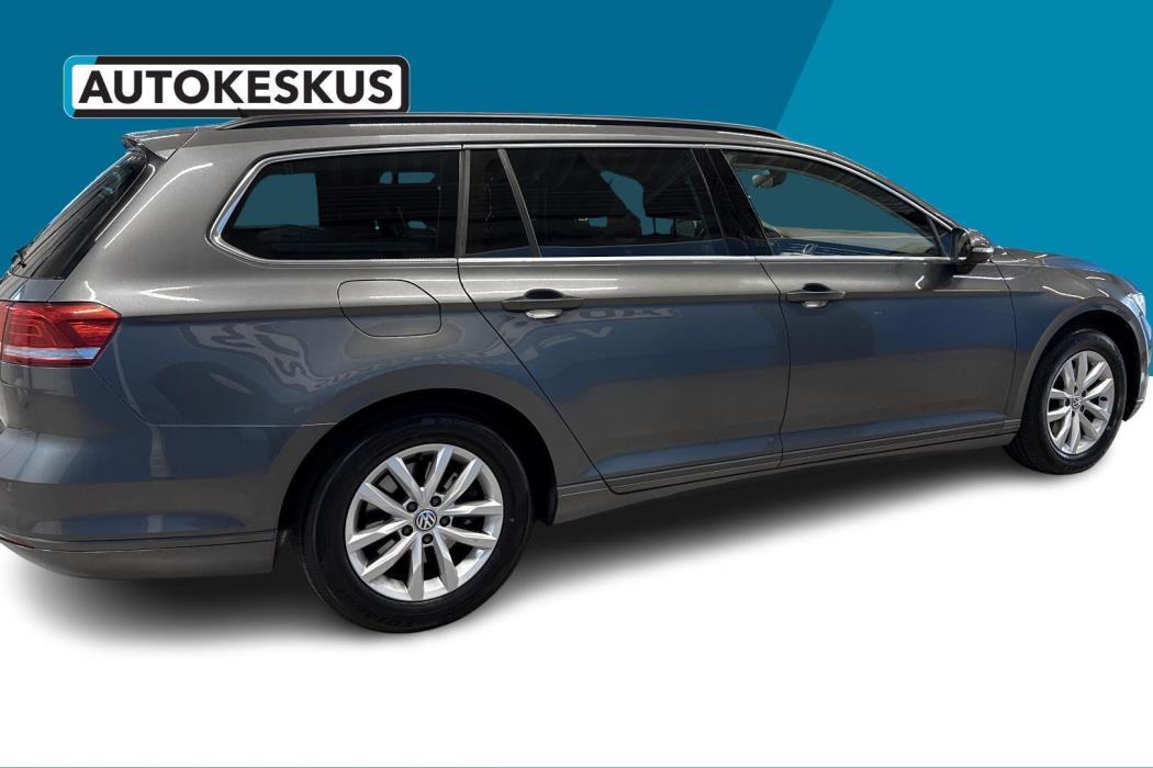 VOLKSWAGEN Passat 2016