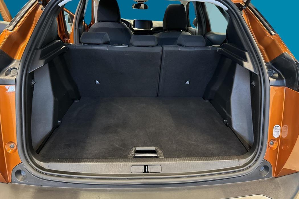 PEUGEOT 2008 2021