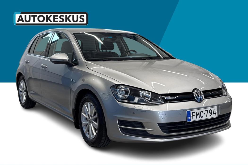 VOLKSWAGEN Golf 2016
