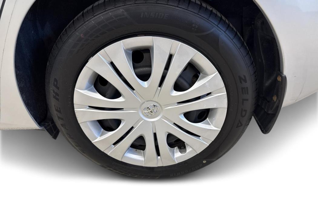 TOYOTA Auris 2014