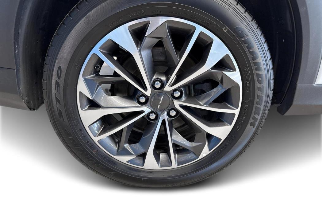 MAXUS Euniq 6 2022