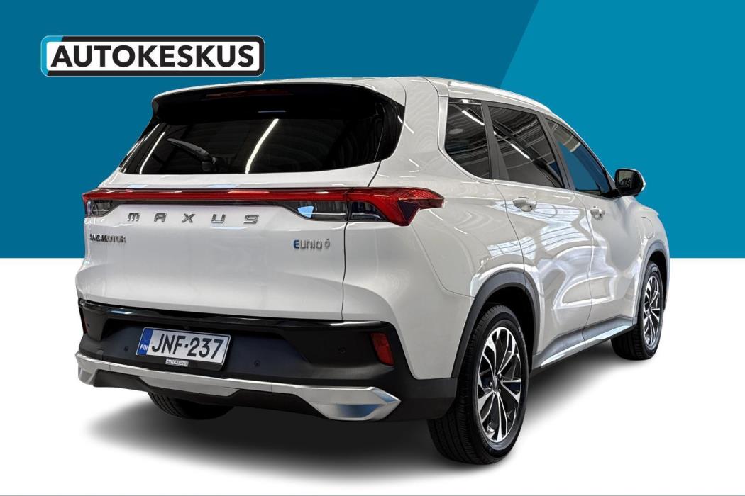 MAXUS Euniq 6 2022