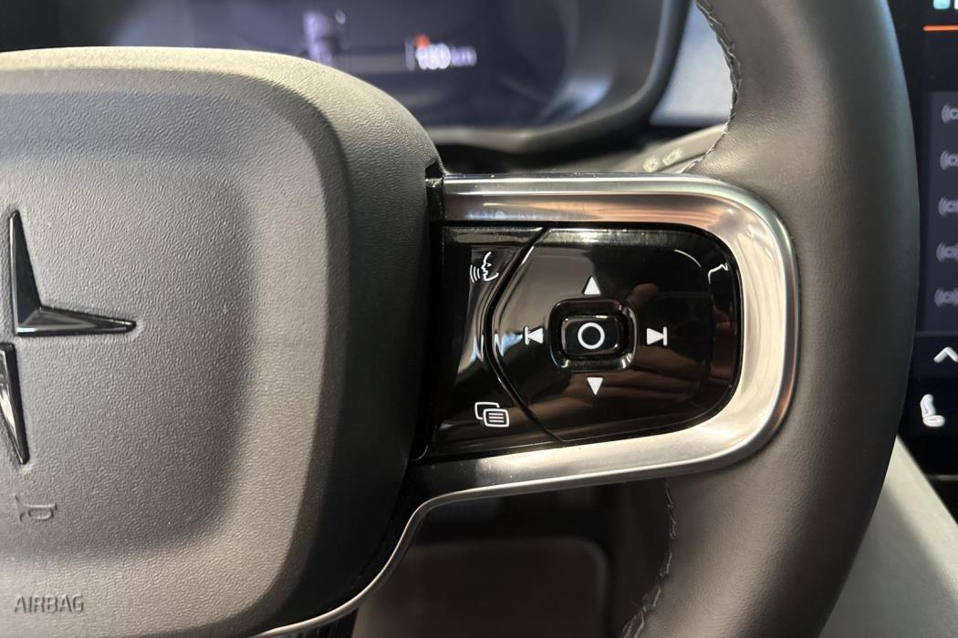 POLESTAR 2 2023