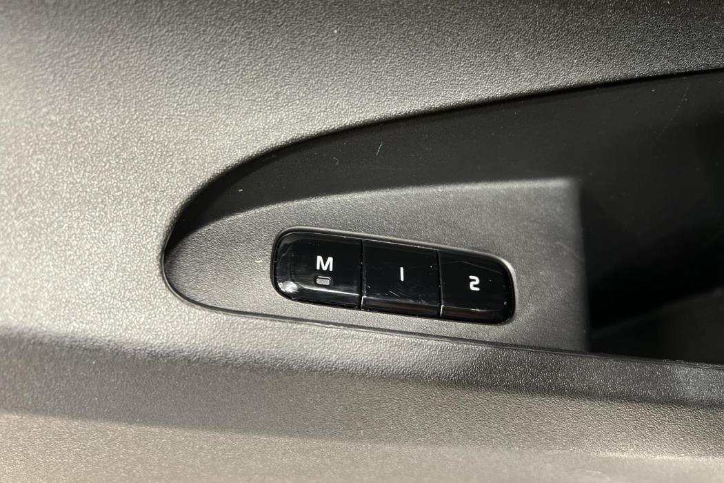 POLESTAR 2 2023