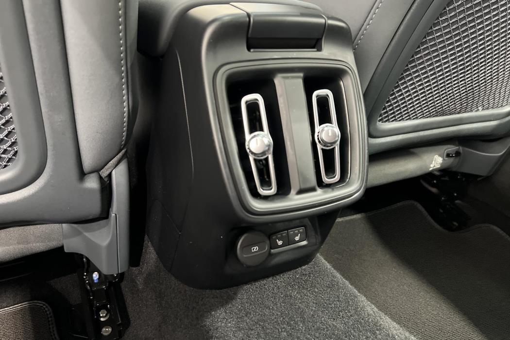POLESTAR 2 2023