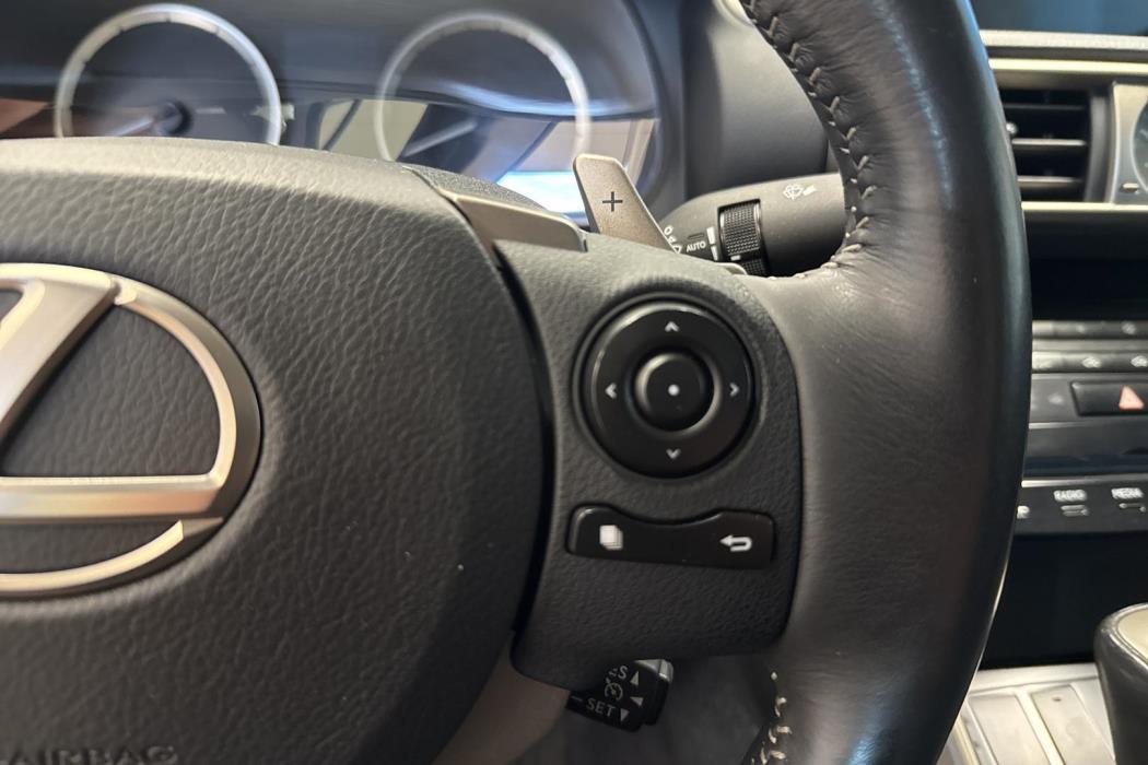 LEXUS IS 2014