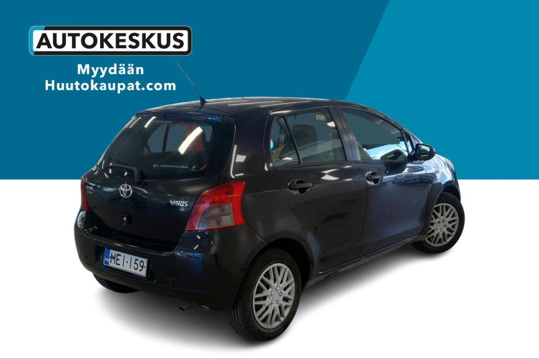 TOYOTA Yaris 2006