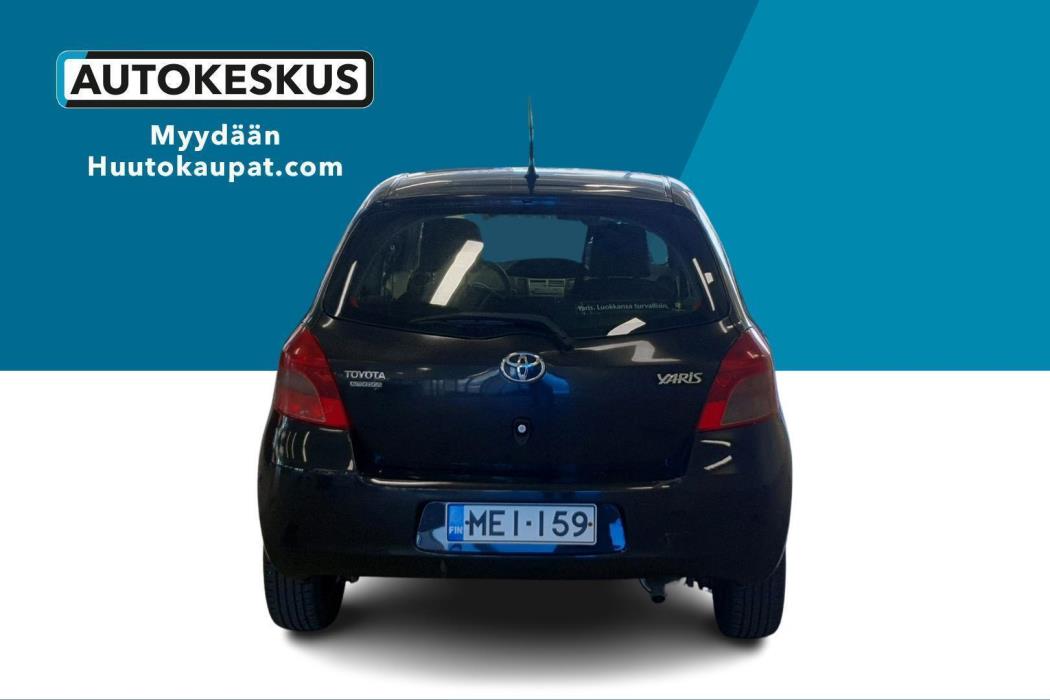 TOYOTA Yaris 2006