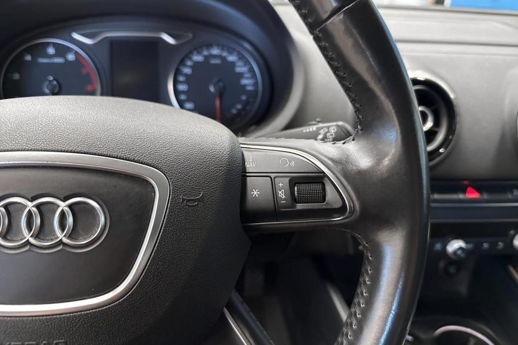 AUDI A3 2013