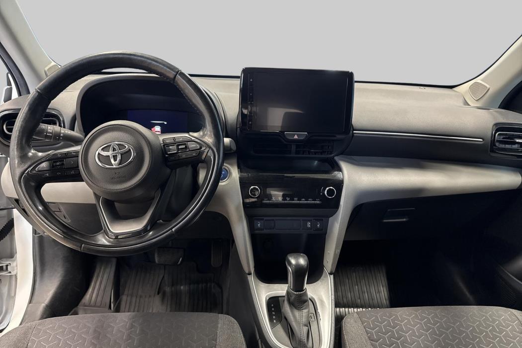 TOYOTA Yaris Cross 2022