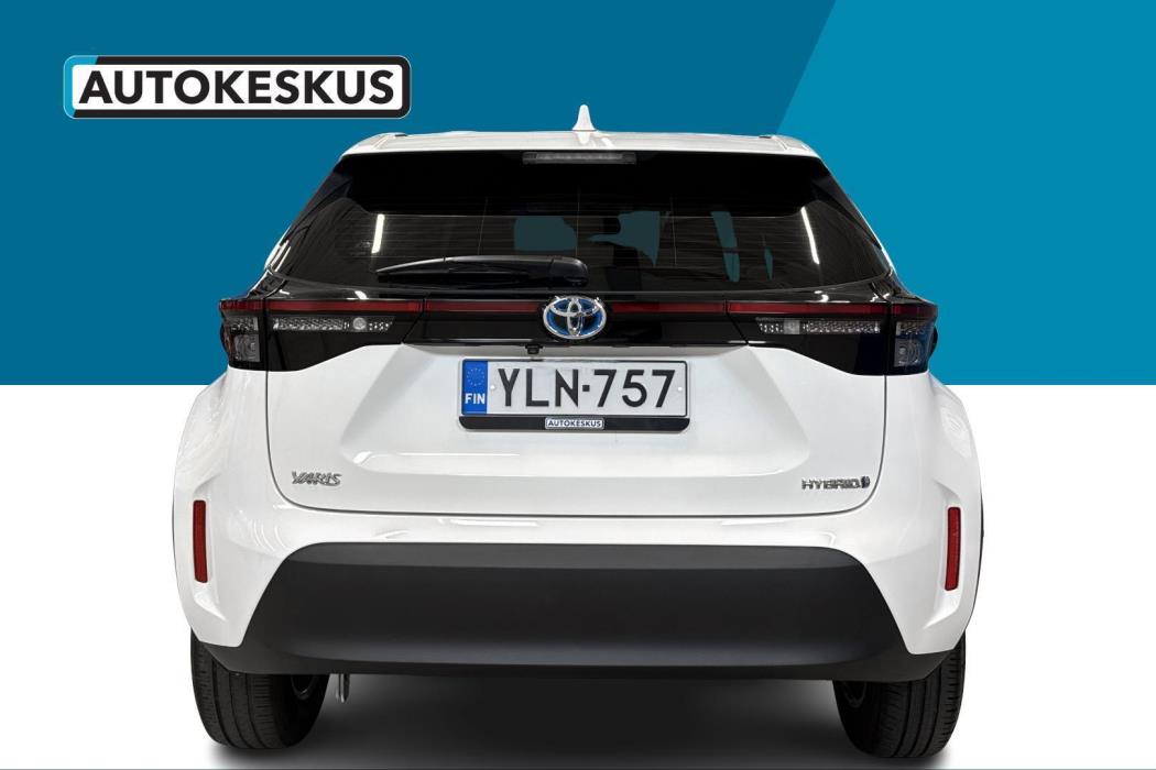 TOYOTA Yaris Cross 2022