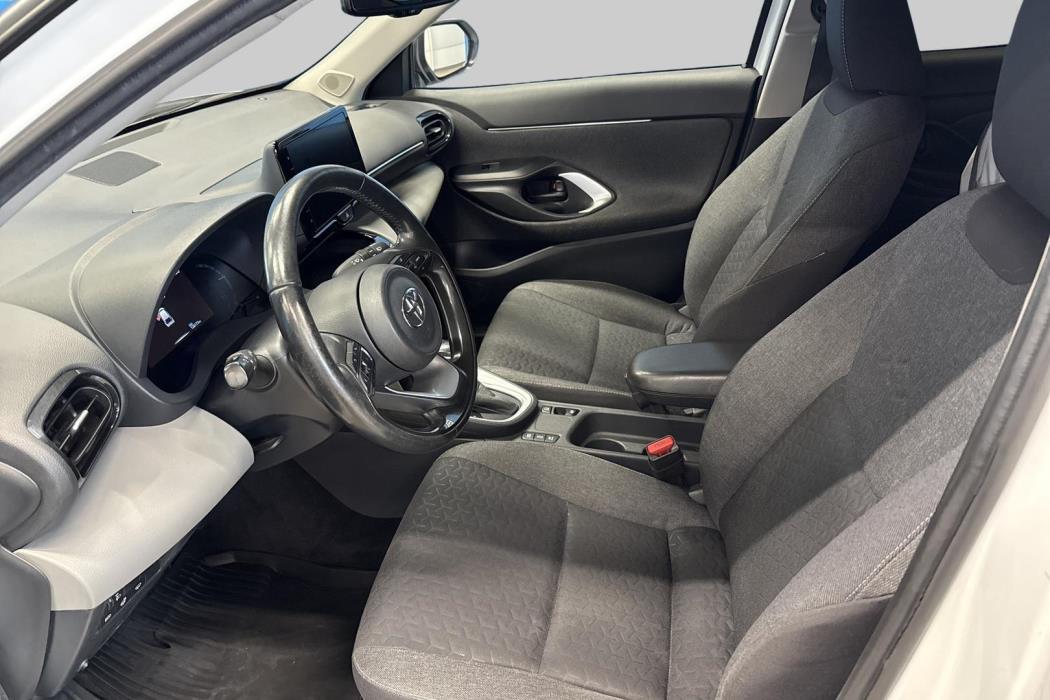 TOYOTA Yaris Cross 2022