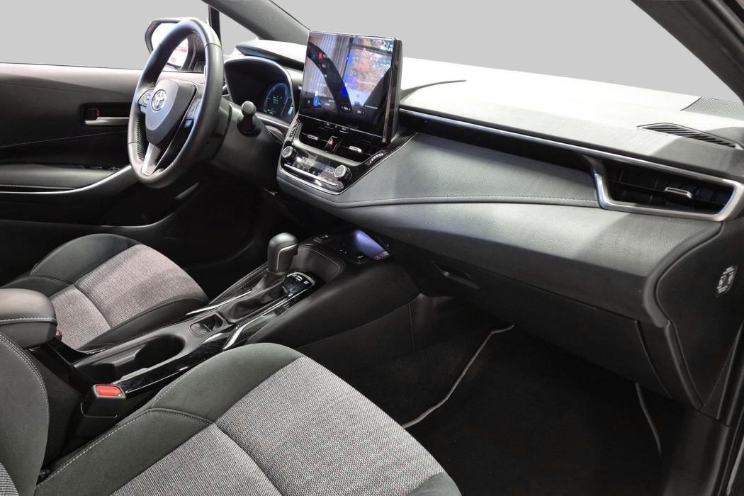 TOYOTA COROLLA 2025