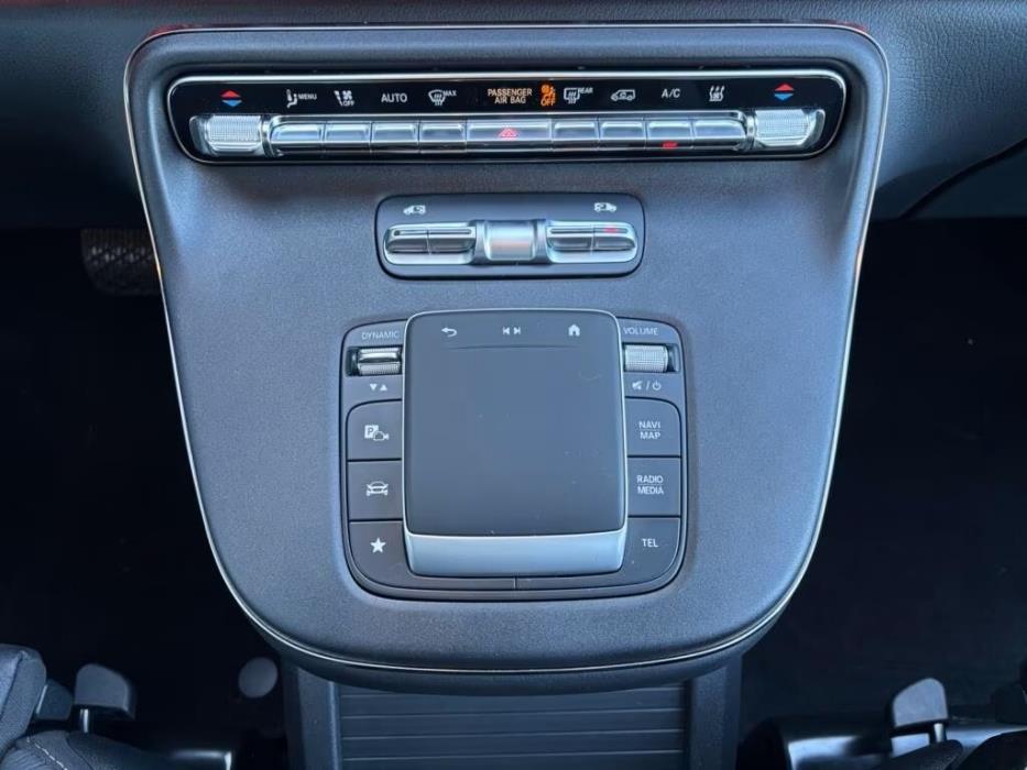 Mercedes-Benz V 2025