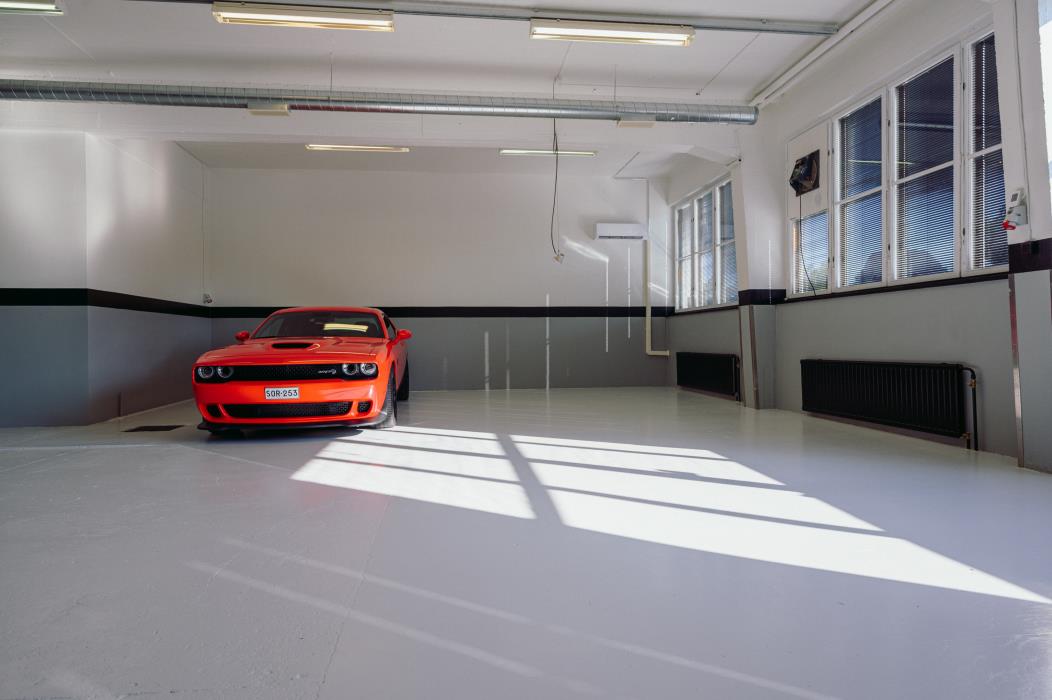 Autotalli-Hallitila 310m2 2025