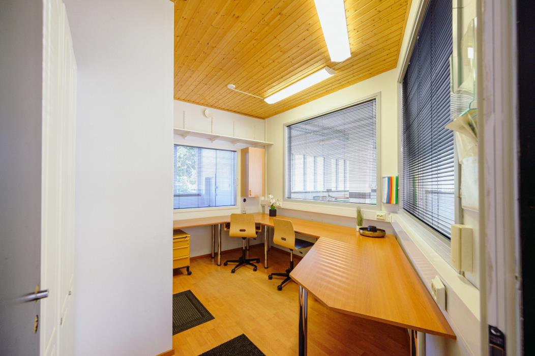 Autotalli-Hallitila 310m2 2025