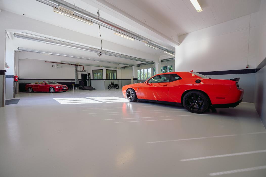 Autotalli-Hallitila 310m2 2025