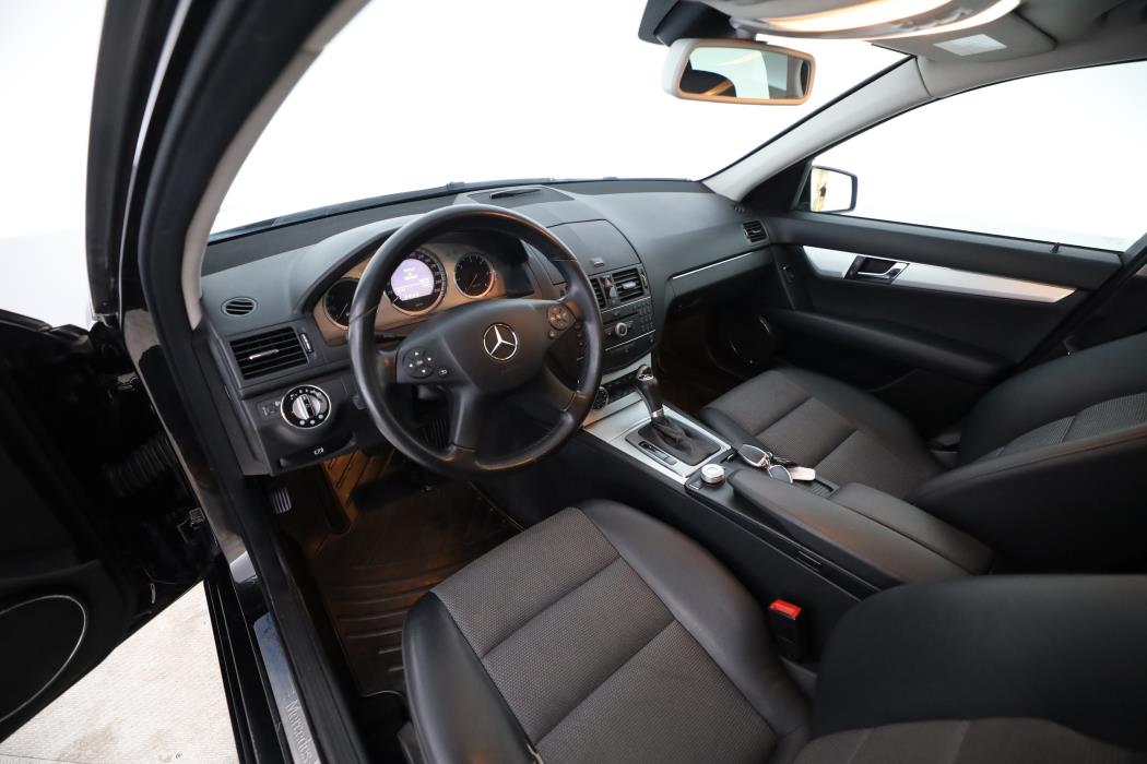 Mercedes-Benz C 2009