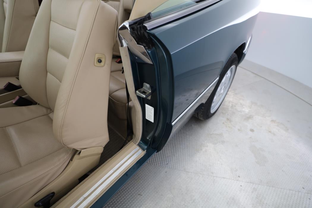 Mercedes-Benz E 1995